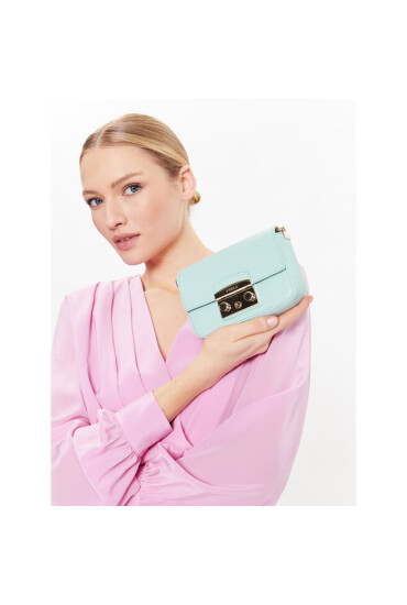 Furla Дамска чанта Metropolis WB00789-AX0732-1859S-1-007-20-BG-B Minty - Mera.bg