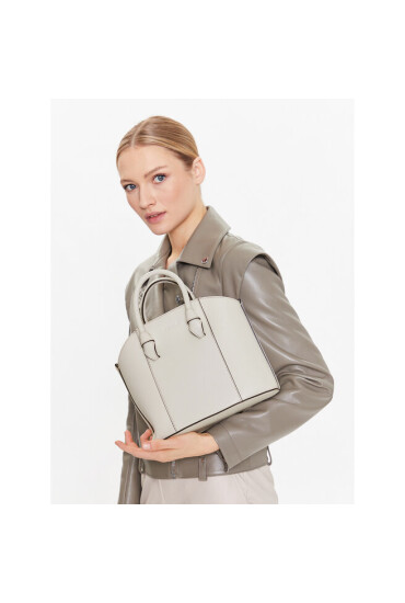 Furla Дамска чанта Miastella WB00727-BX0053-1704S-1-007-20-CN-B Бежов - Mera.bg