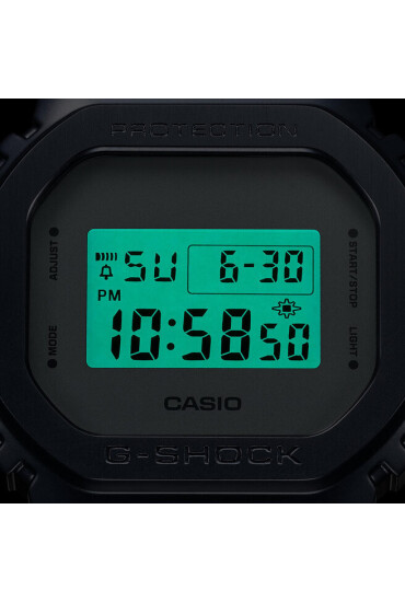 G-Shock Часовник GM-5600MF-2ER Grey/Grey - Mera.bg