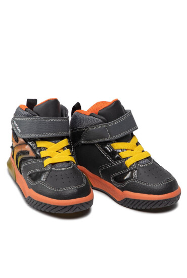 Geox Сникърси J Inek B. C J949CC 0BU11 C0038 M Черен - Mera.bg