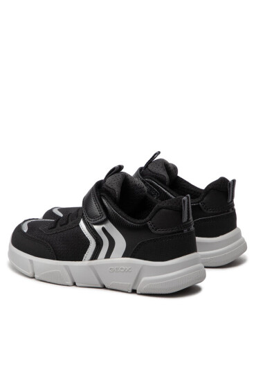 Geox Сникърси J Aril B. A J16DMA 0CE11 C0039 S Black/Silver - Mera.bg