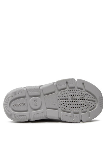 Geox Сникърси J Aril B. A J16DMA 0CE11 C0039 S Black/Silver - Mera.bg
