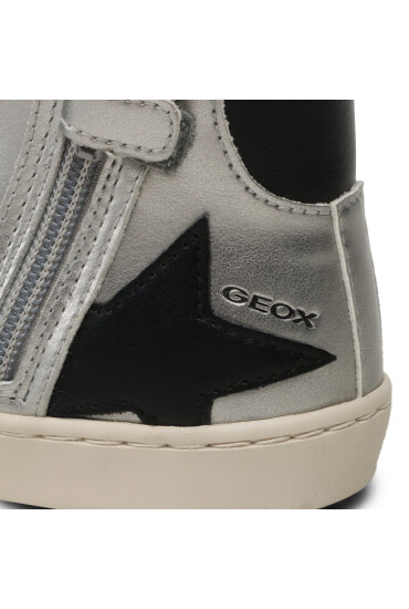 Geox Сникърси J Kalispera Girl J044GA 000NF C1363 S Dk Silver/Black - Mera.bg