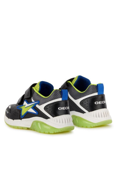 Geox Сникърси J Spaziale Boy J36CQA 0BU11 C0802 D Черен - Mera.bg