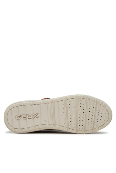 Geox Сникърси J Theleven Girl Wpf J36HYC 022BH C6627 D Кафяв - Mera.bg