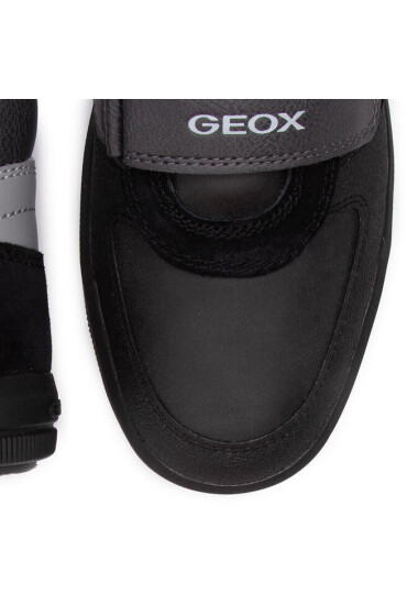 Geox Зимни обувки J Arzach B. B J944AB 0ME22 C0005 D Black/Dk Grey - Mera.bg