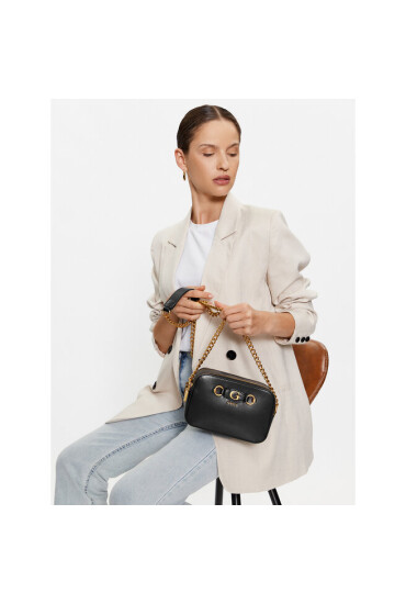 Guess Дамска чанта Izzy (VB) HWVB86 54140 Черен - Mera.bg