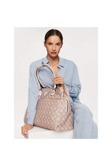 Guess Дамска чанта Wilder (P) Travel TWP745 29190 NHM - Mera.bg