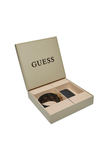 Guess Подаръчен комплект Gift Box GFBOXW P3310 CLO - Mera.bg