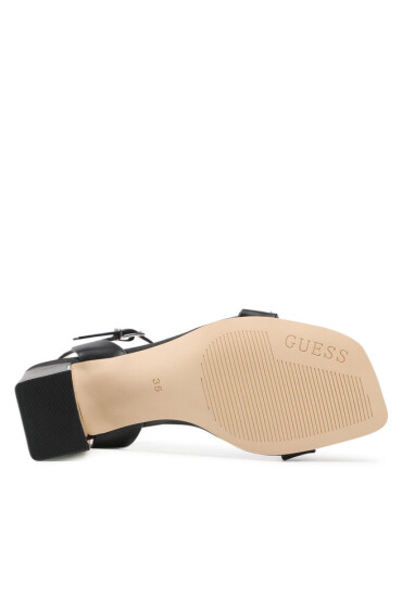 Guess Сандали - Mera.bg