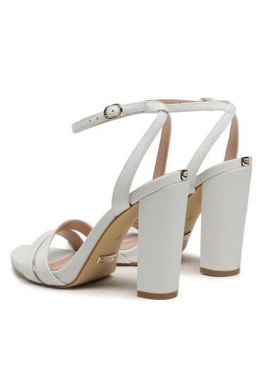 Guess Сандали Fynlee FL6FYN LEA03 WHITE - Mera.bg