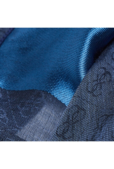 Guess Шал - Mera.bg