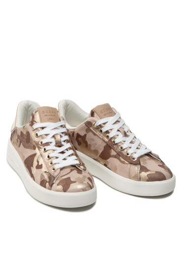 Guess Сникърси - Mera.bg