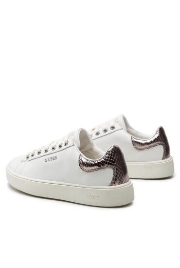 Guess Сникърси - Mera.bg