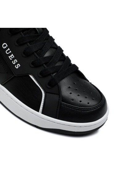 Guess Сникърси - Mera.bg