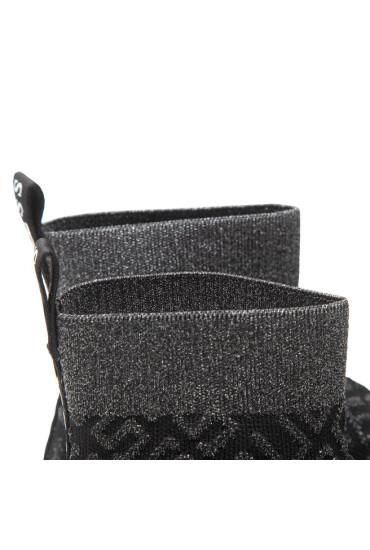 Guess Сникърси - Mera.bg