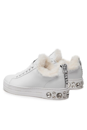 Guess Сникърси - Mera.bg