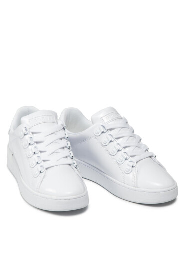 Guess Сникърси - Mera.bg