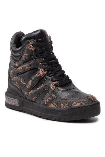 Guess Сникърси - Mera.bg
