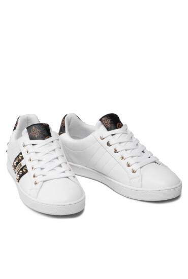 Guess Сникърси - Mera.bg