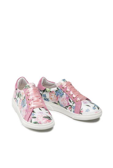 Guess Сникърси - Mera.bg