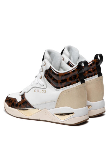 Guess Сникърси - Mera.bg