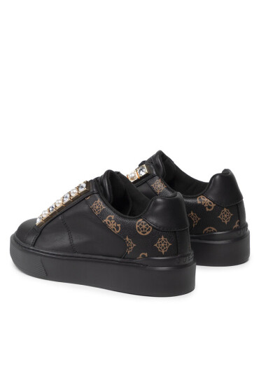 Guess Сникърси - Mera.bg