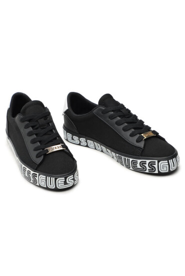 Guess Сникърси - Mera.bg