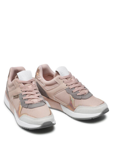 Guess Сникърси - Mera.bg