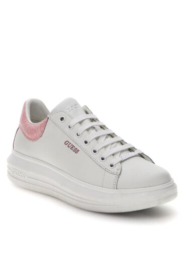 Guess Сникърси - Mera.bg
