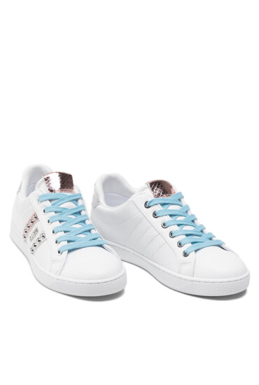 Guess Сникърси - Mera.bg