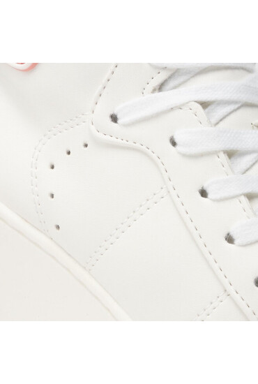 Guess Сникърси - Mera.bg