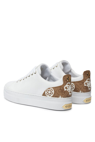 Guess Сникърси Gianele4 FLPGN4 ELE12 Бял - Mera.bg