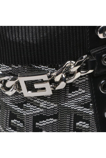 Guess Туристически oбувки Madiera FL7MDR ELE10 Черен - Mera.bg