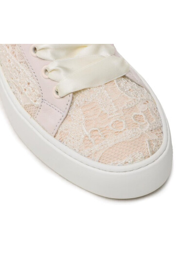 HÖGL Сникърси Rose Creme (-1200) - Mera.bg