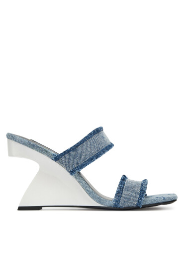KARL LAGERFELD Чехли Waverly KL34611D Син - Mera.bg