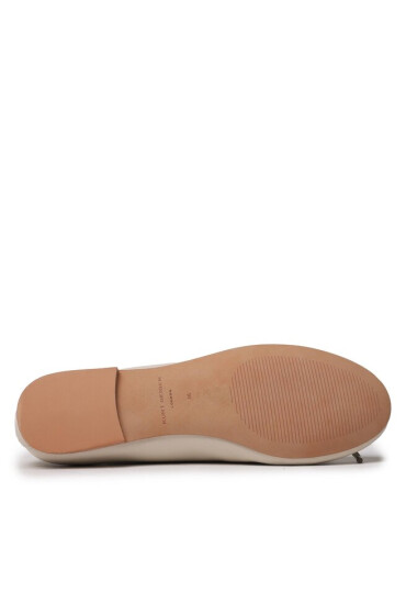 Kurt Geiger Балеринки Eagle Ballerina 9790641109 Bone - Mera.bg