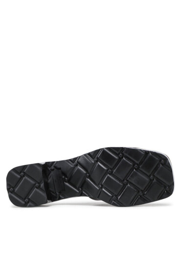 Kurt Geiger Чехли Maddie Block 8880700979 Black - Mera.bg