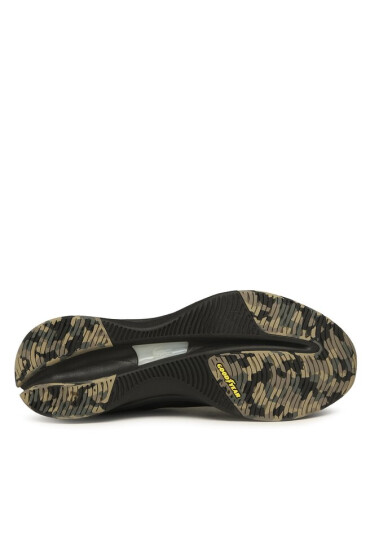 Lacoste Сникърси Runspinultragtx0321 1 Sma GORE-TEX 742SMA007402H Черен - Mera.bg