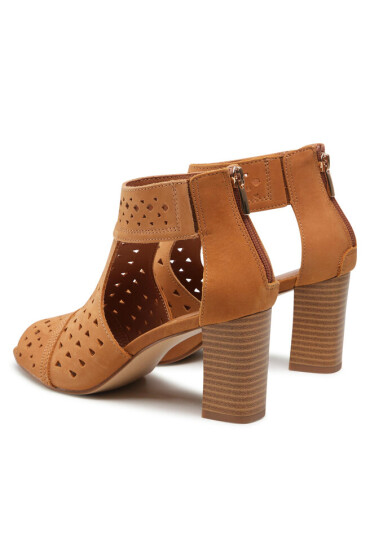 Lasocki Сандали WYL3119-4Z Camel - Mera.bg