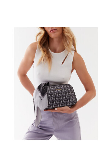 Liu Jo Дамска чанта M Camera Case AA3329 E0538 Nero 22222 - Mera.bg