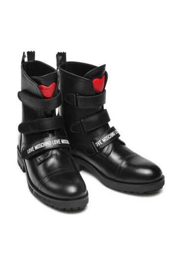 LOVE MOSCHINO Боти - Mera.bg