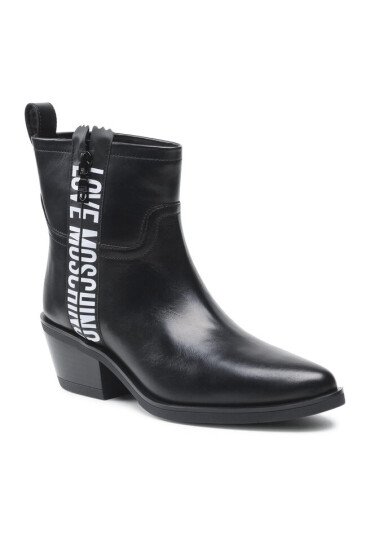 LOVE MOSCHINO Боти - Mera.bg