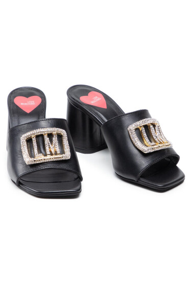 LOVE MOSCHINO Чехли - Mera.bg