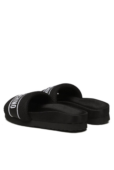 LOVE MOSCHINO Чехли JA28534G0GIP0000 Nero - Mera.bg