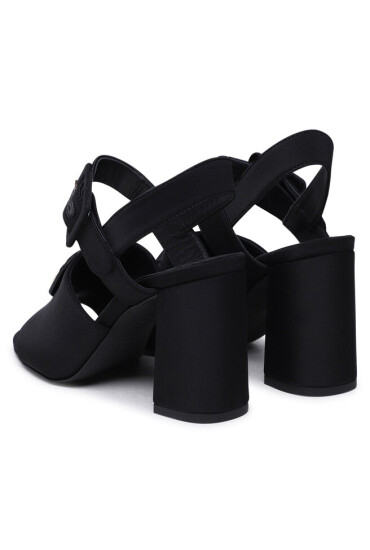 LOVE MOSCHINO Сандали JA16368G0GIM0000 Nero - Mera.bg