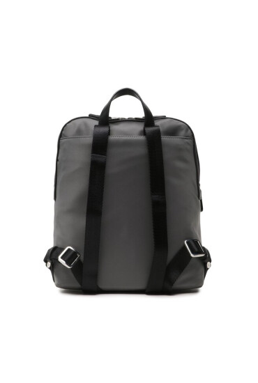 Mandarina Duck Раница Hunter P10VCT08 Smoked Peaerl 13D - Mera.bg