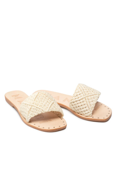 Manebi Чехли Leather Sandals S 6.9 Y0 Cream Cotton Crochet - Mera.bg