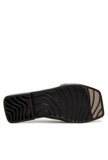 Melissa Чехли Brigitte Ad Viktor&Rolf 33582 Black AB700 - Mera.bg