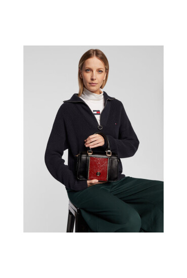 Monnari Дамска чанта BAG2440-M20 Czarny Z Czerwonym - Mera.bg